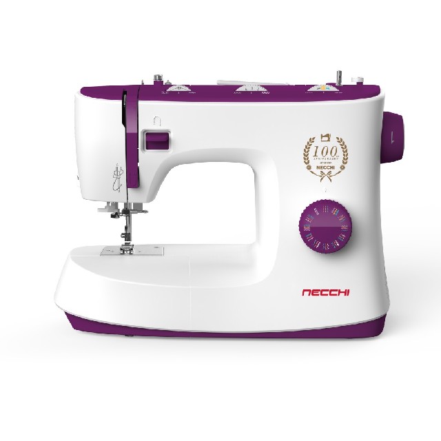   Mechanický šicí stroj Necchi K132A