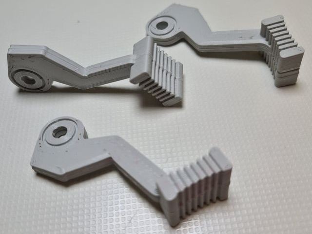 Páčka zdvihu patky Veritas Famula/Rubina šedá - druhovýroba