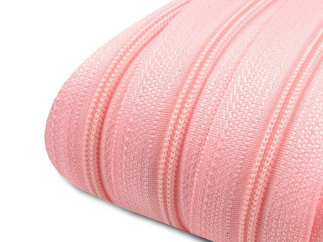 Světle růžový spirálový zip 3mm - metráž