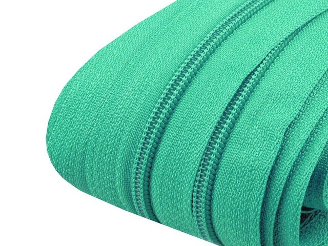 Zelený spirálový zip 3mm - metráž